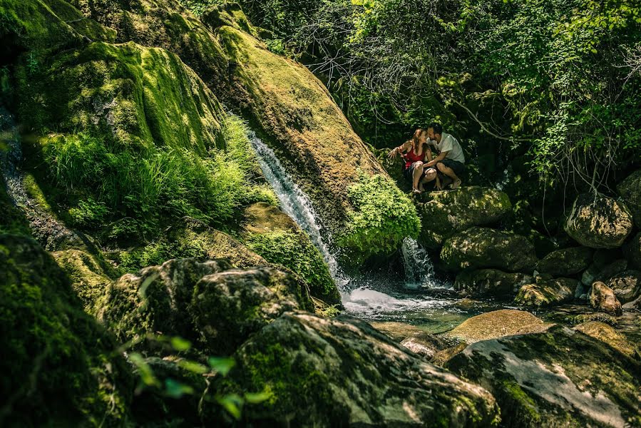 Fotografo di matrimoni Yohe Cáceres (yohecaceres). Foto del 20 agosto 2015