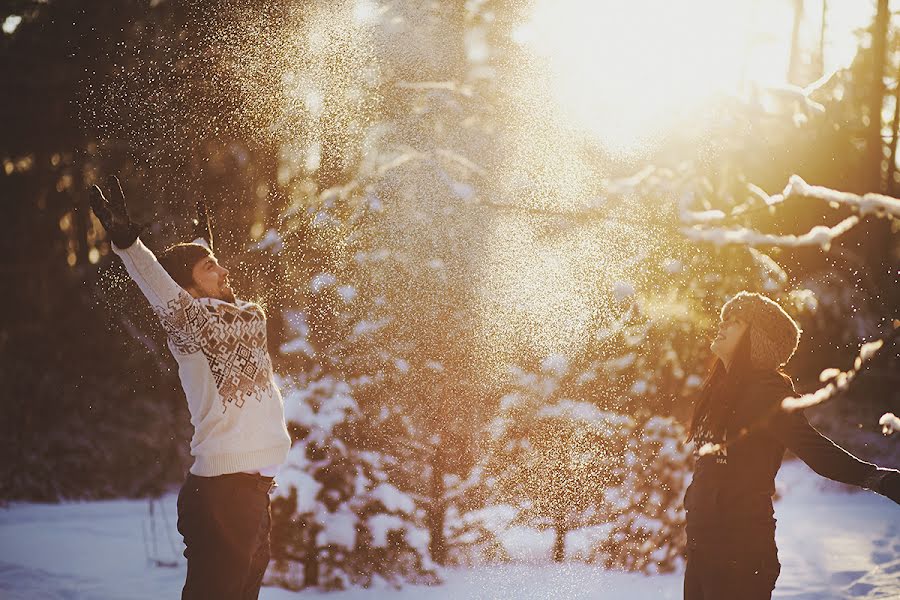 Wedding photographer Evgeniya Krasovskaya (alessa-white). Photo of 12 February 2014