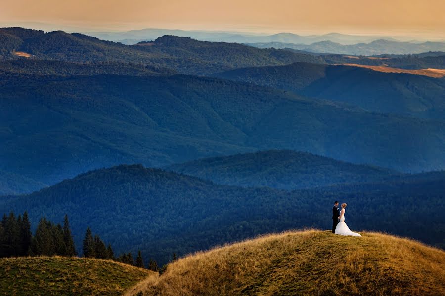 Fotografo di matrimoni Vlad Ghinoiu (inspirephoto). Foto del 19 maggio 2016