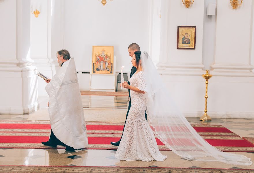 Fotógrafo de casamento Evgeniy Penkov (penkov3221). Foto de 24 de março 2018