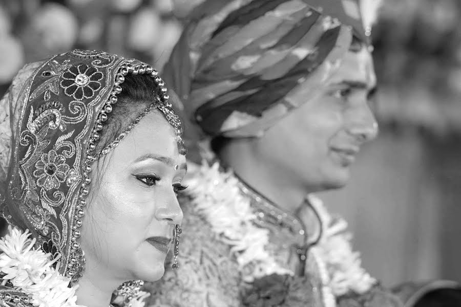 Wedding photographer Dheer Ahirwar (dheerphotography). Photo of 10 December 2020