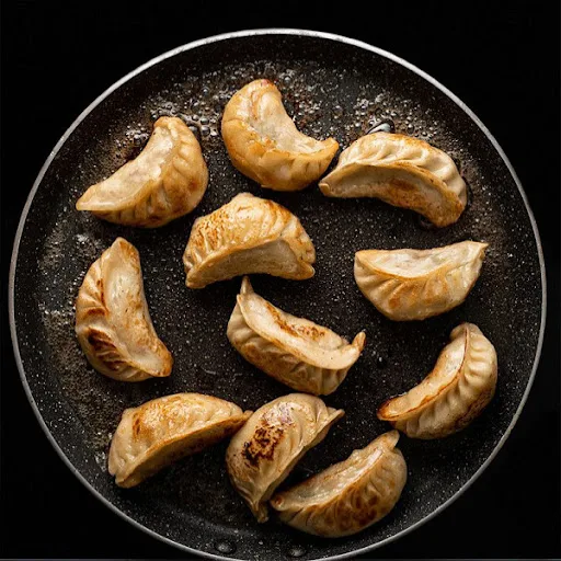 Pan Fried Darjelling Wheat Chicken Momos