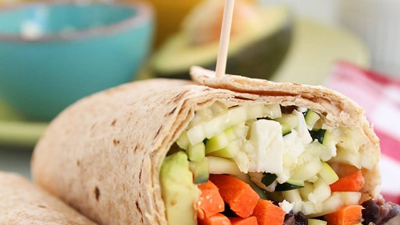 Chicken Salad Wrap {With Avocado & Tomato!} - Chelsea's Messy Apron