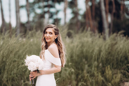 Fotografer pernikahan Irina Kharchenko (zefirphoto). Foto tanggal 10 Juni 2022