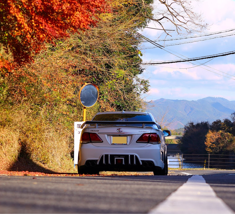 クラウンアスリートの【王冠】・Prostyle Japan・カメ活・白飛びに関するカスタム事例の投稿画像1枚目