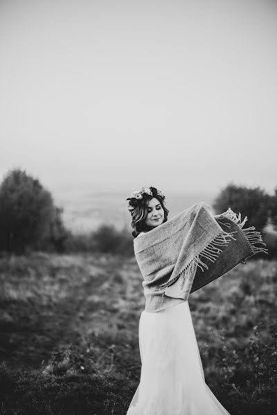 Fotógrafo de bodas Lesya Prodanik (lesyaprodanyk). Foto del 26 de mayo 2019