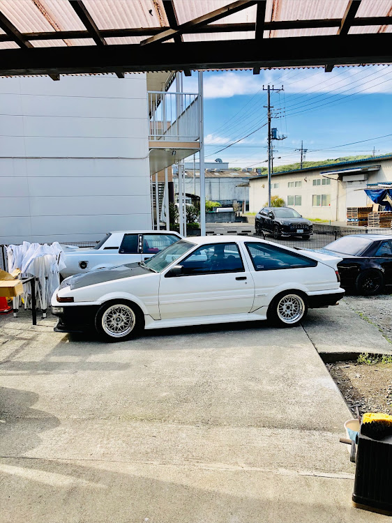 スプリンタートレノのゴールデンウィーク・洗車、コーティング・オーマイガー・orzに関するカスタム事例の投稿画像1枚目