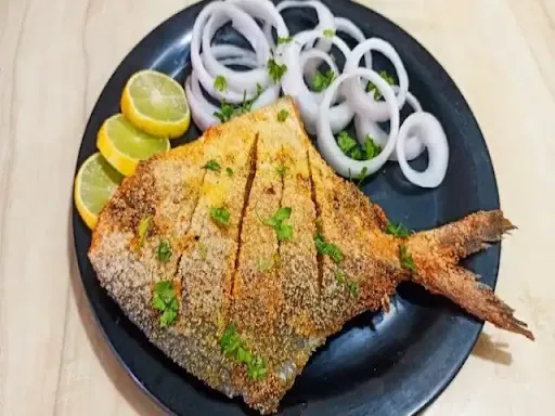 Pomfret Fry