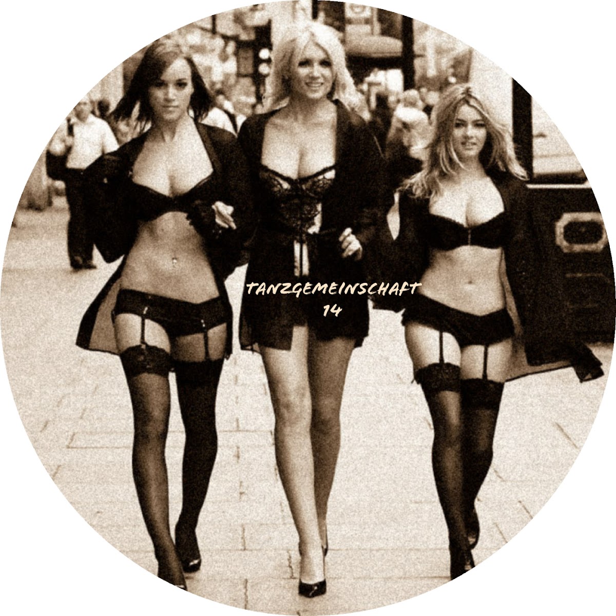 Tech House (Anna Actason Rework)