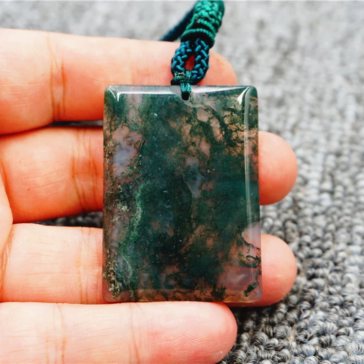 Pendentif en Agate Plante Aquatique Vision Naturelle pour Femme et Homme Bijou Unique Beauté Naturelle Pierre Précieuse Cadeau Élégant
