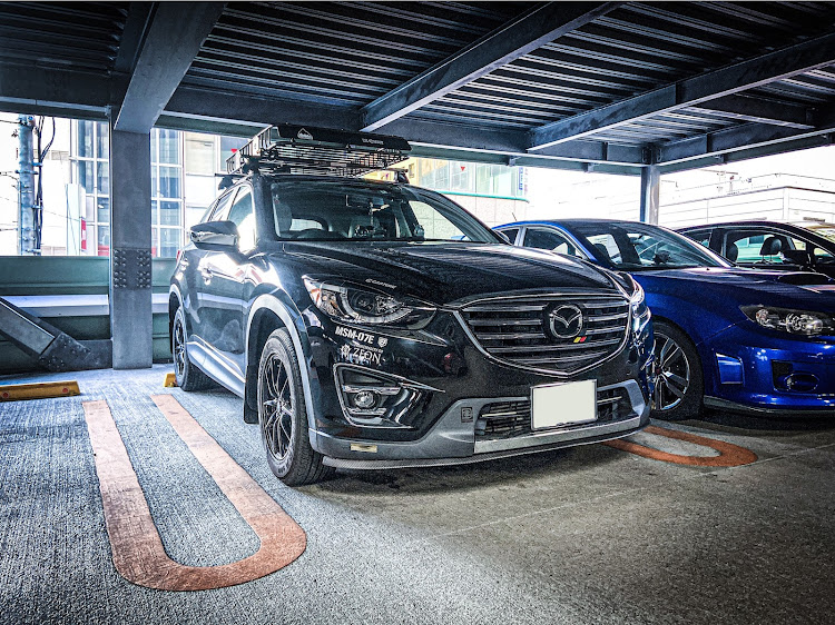 CX-5の愛車専属カメコ・コロナウィルスに対する意識を高めよう・奥さんにはまだ内緒・立駐は盛れる・今日も甘いお菓子食べたいmioです。に関するカスタム事例の投稿画像1枚目
