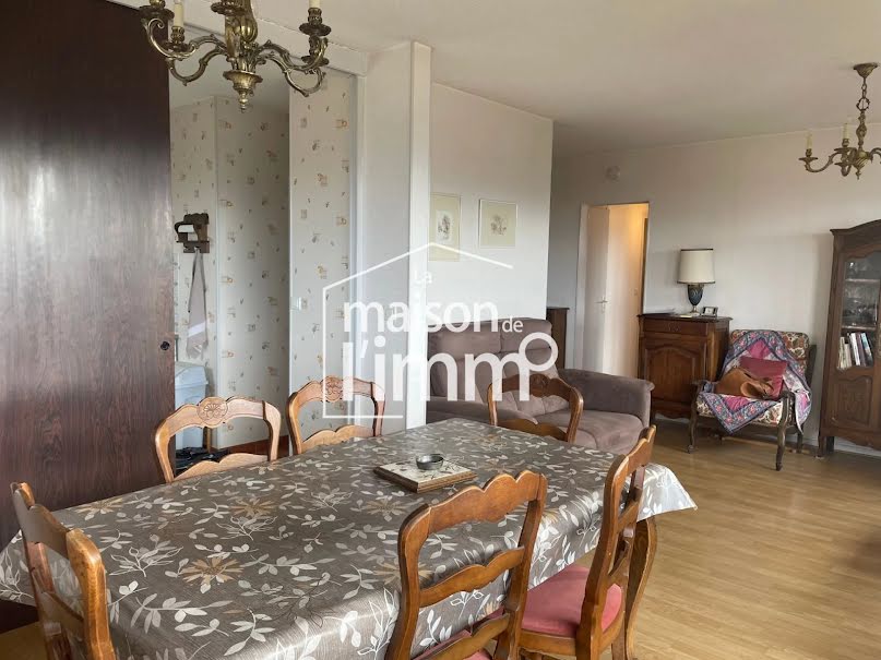 Vente appartement 3 pièces  à Thonon-les-Bains (74200), 266 000 €