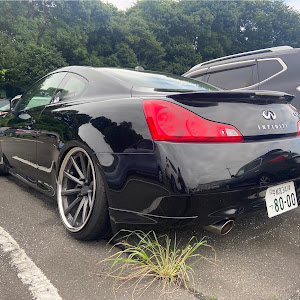 G37