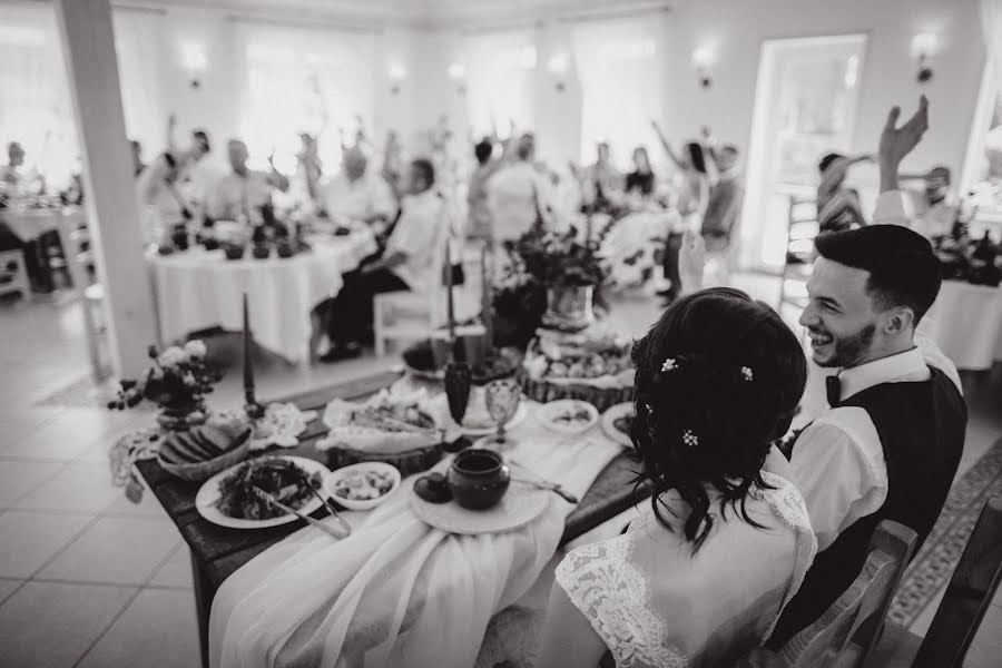 Fotógrafo de casamento Denis Polulyakh (poluliakh). Foto de 11 de abril 2018