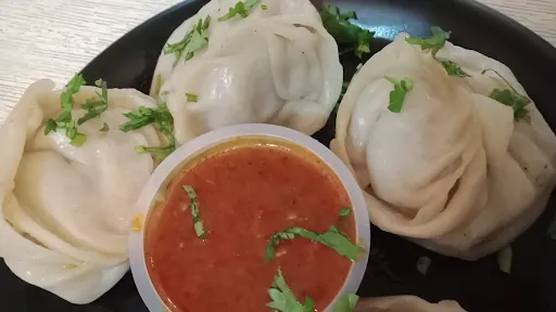 Veg Steamed Momos [8 Pieces]