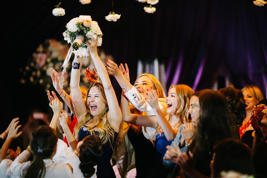 Fotógrafo de casamento Katya Romanova (katiaromanova). Foto de 2 de dezembro 2016