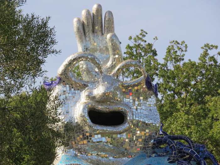 Niki de Saint Phalle, Il mago (particolare), Giardino dei Tarocchi, Capalbio