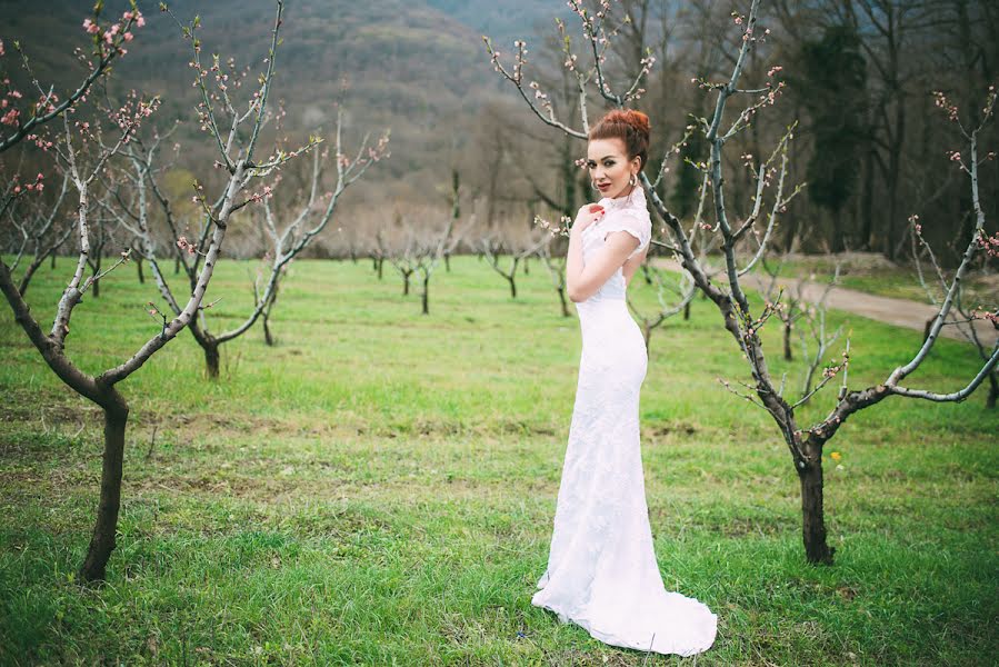 Wedding photographer Marina Pirogovskaya (pirogovskaya). Photo of 27 March 2016