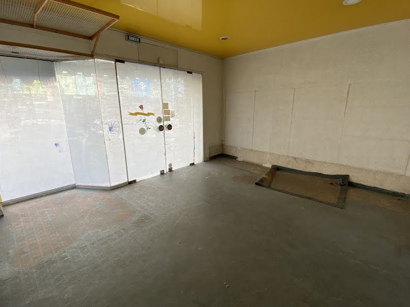 Vente locaux professionnels  90 m² à Vierzon (18100), 99 000 €