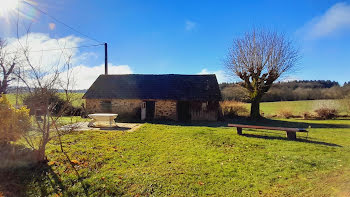 maison à Saint-Priest-les-Fougères (24)