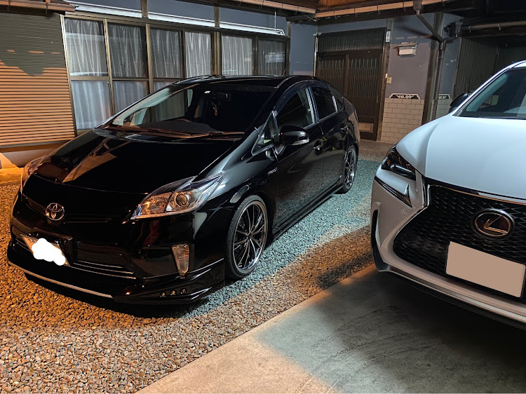 プリウスの洗車・レクサスnxに関するカスタム事例の投稿画像3枚目