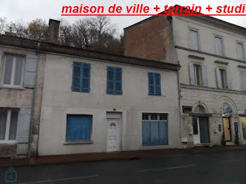 maison à Riberac (24)