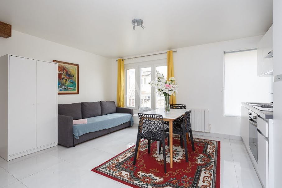 Location  appartement 2 pièces 37.89 m² à Le Blanc-Mesnil (93150), 1 100 €