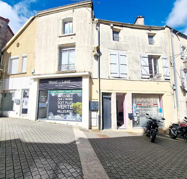 Vente locaux professionnels 10 pièces 280 m² à Chaumont (52000), 305 000 €