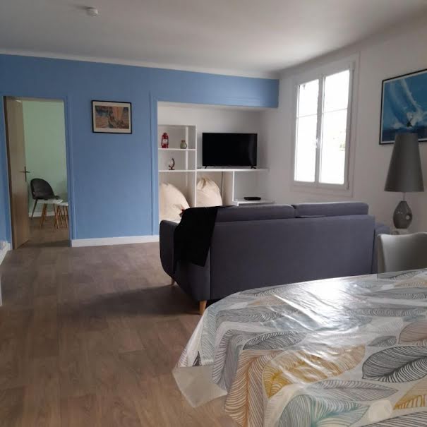 Location meublée appartement 2 pièces 55 m² à Le Croisic (44490), 630 €