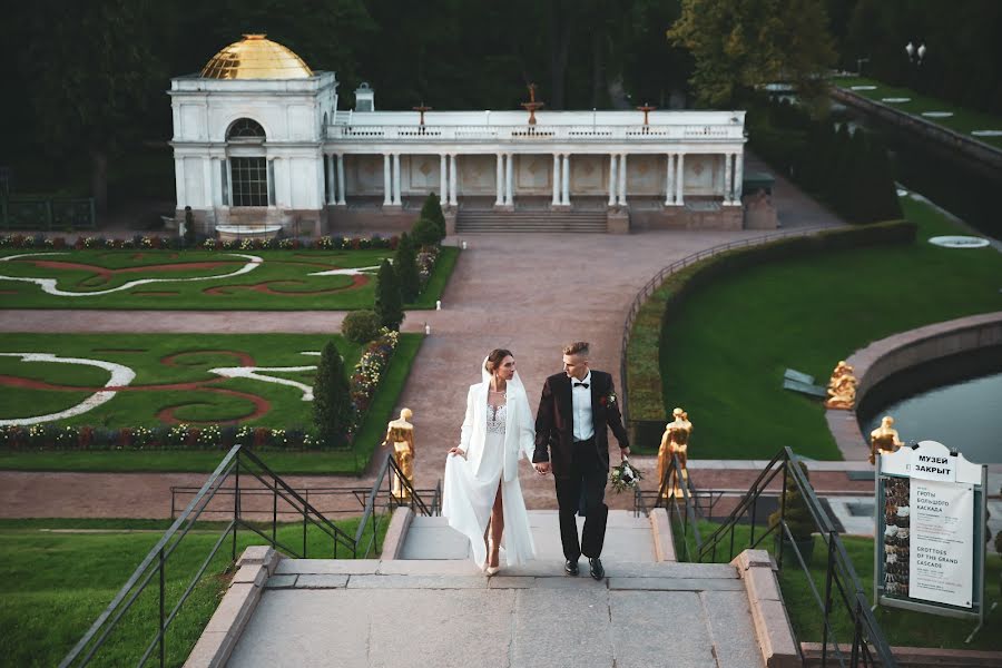 Fotógrafo de casamento Danila Leksakov (leksakov). Foto de 28 de março 2022