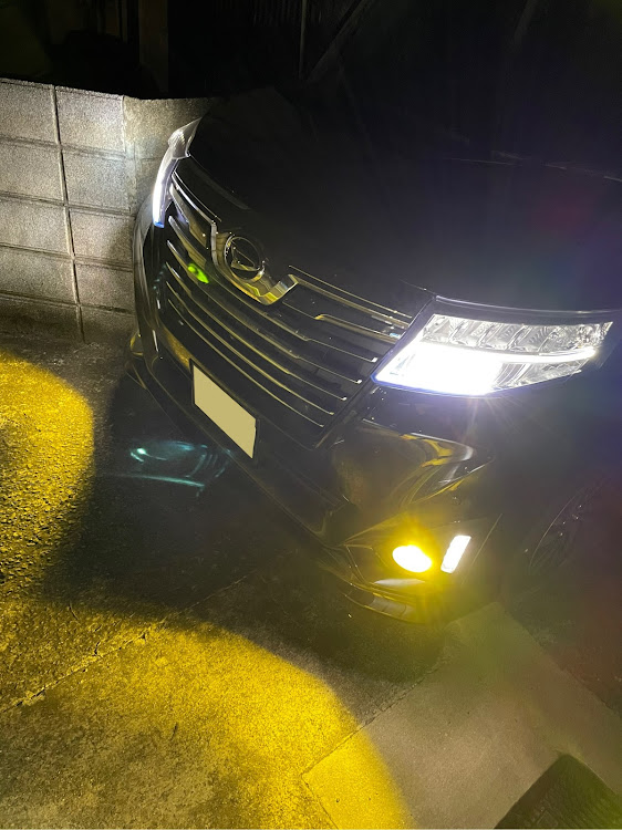 トールカスタムのVELENOフォグユニット・LEDバルブ・退院・iPhoneクオリティ・DIYに関するカスタム事例の投稿画像3枚目