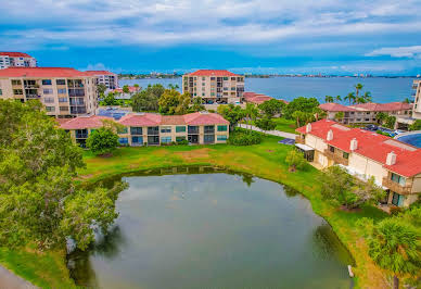 Apartment with pool 1