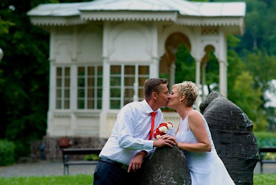 Wedding photographer Romana Chmelařová (chmelarova). Photo of 2 February 2019