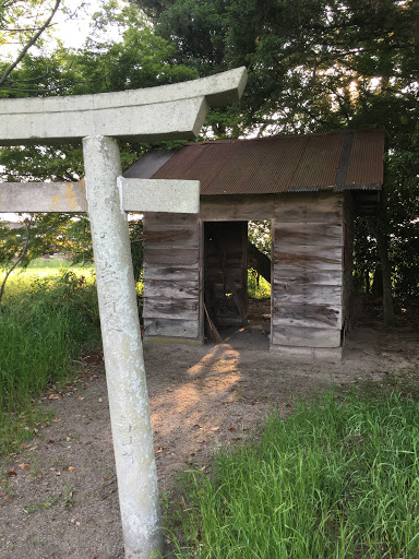 高田神社