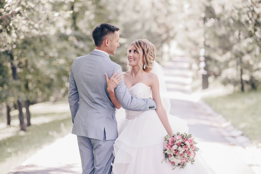 結婚式の写真家Eduard Aleksandrov (eduardalexandrov)。2019 6月14日の写真