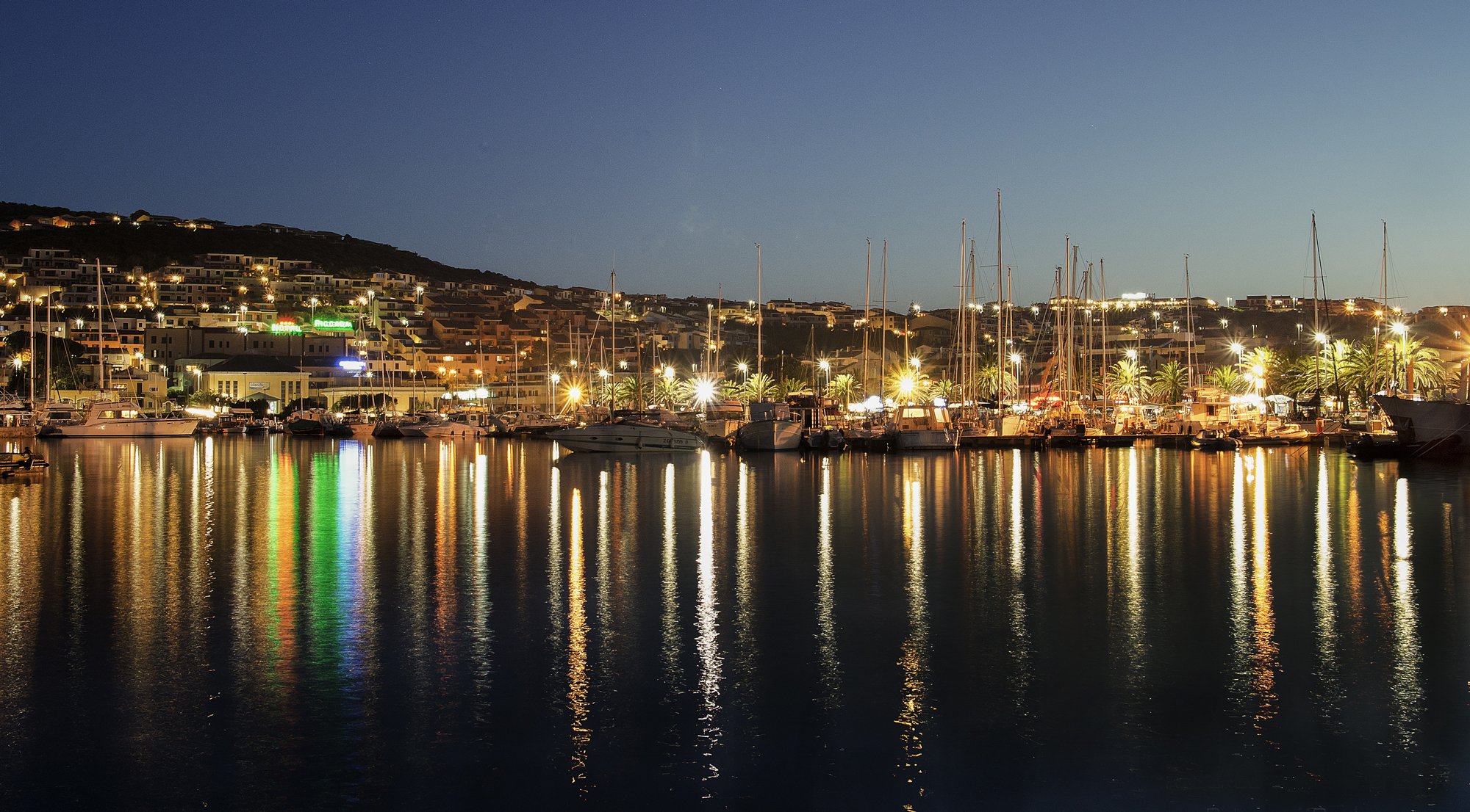 Palau by night di robertsardinia