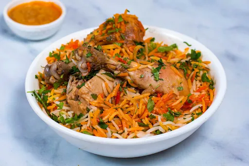 Chicken Hyderbadi Boneless Biryani 650 Gm] Approx] With Beverage