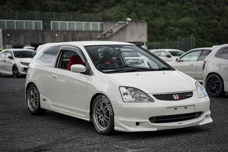 シビックタイプRのDC5インテグラ・FD2シビックタイプR・EK9  typeR・FL5タイプR・FK8シビックタイプRに関するカスタム事例の投稿画像4枚目