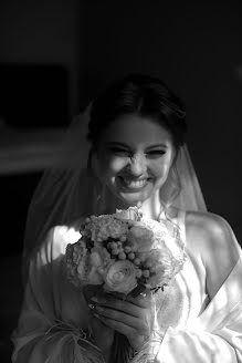 Wedding photographer Miliena Sharavara (miliena). Photo of 21 March