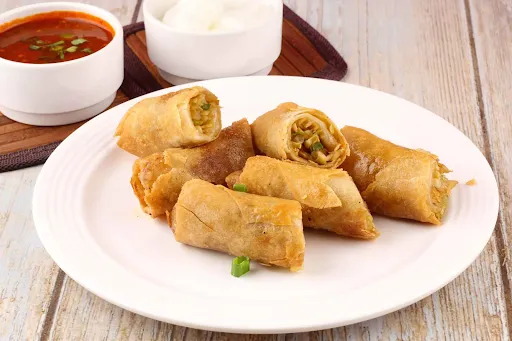 Paneer Spring Roll Dosa