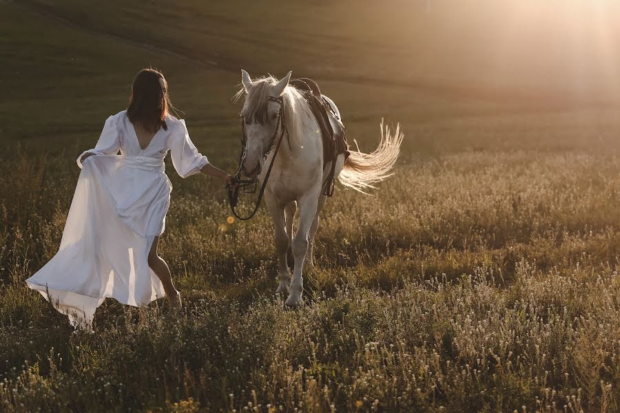 Fotograful de nuntă Roman Korneev (korneev). Fotografia din 6 august 2022