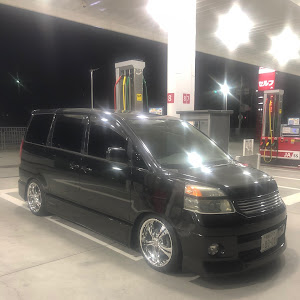 ヴォクシー AZR60G
