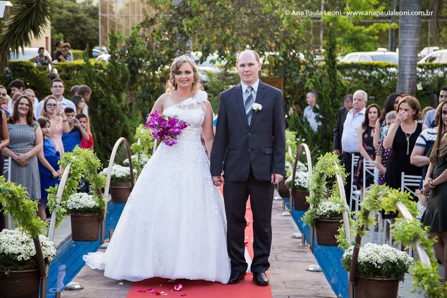 ช่างภาพงานแต่งงาน Ana Paula Leoni (anapaulaleoni) ภาพเมื่อ 11 พฤษภาคม 2020