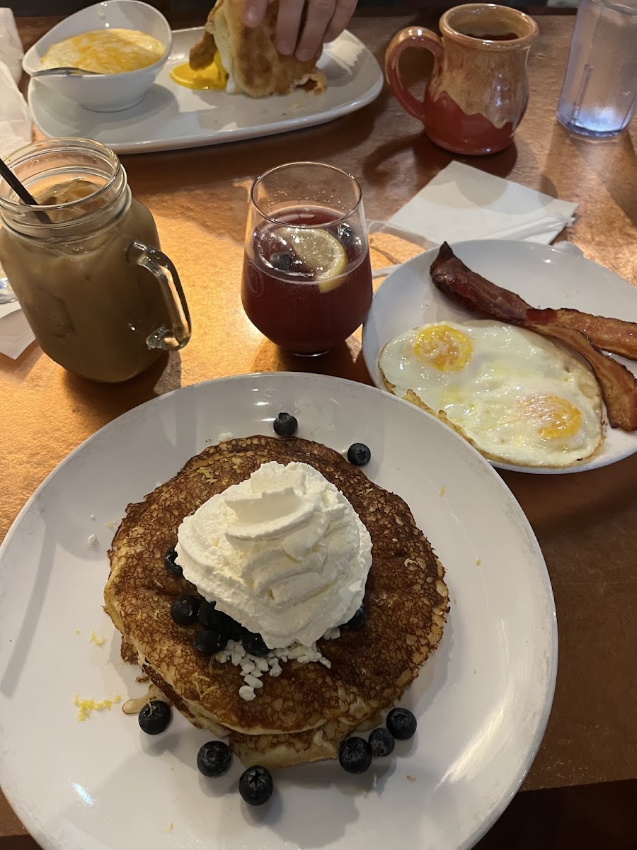 Gluten-Free at Another Broken Egg Cafe