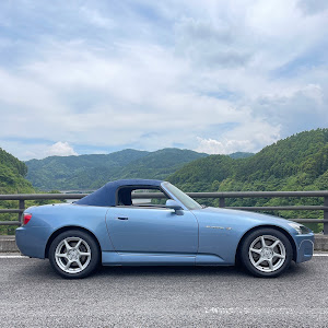 S2000