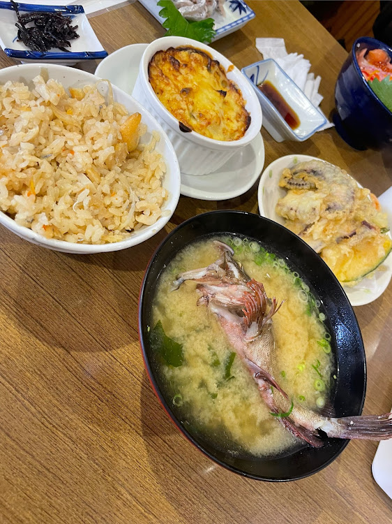 ハイエースワゴンのキョンジュンさんが投稿したカスタム事例の投稿画像3枚目