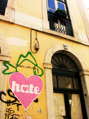 hate love di ELISABETTA RIZZO