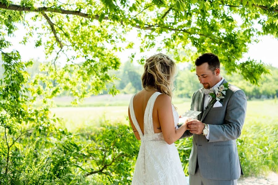 Fotografo di matrimoni Sarah Thomas (sarahthomasphoto). Foto del 30 dicembre 2019