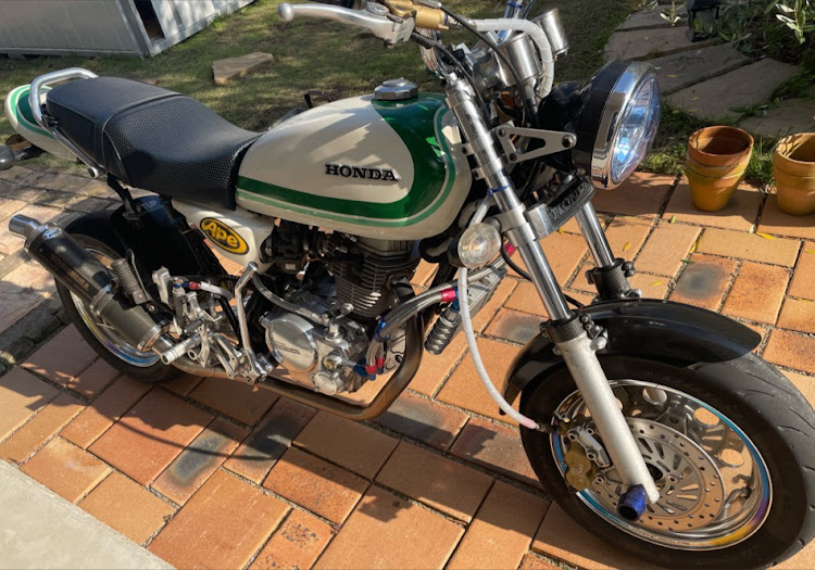 S660の塗装完了・組み立て開始します・もうバイクは降りる予定です・夜露に関するカスタム事例の投稿画像3枚目