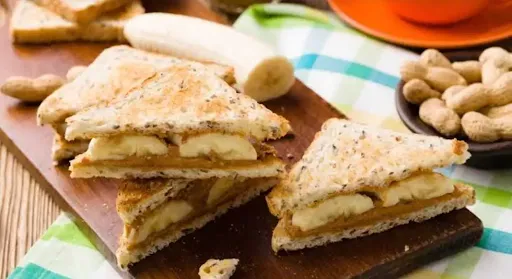 Crunchy Peanut Butter Banana Sandwich